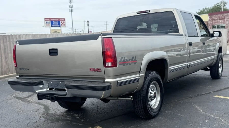 2000 GMC Sierra Heavy Duty 2nd Gen - Image 3 of 6