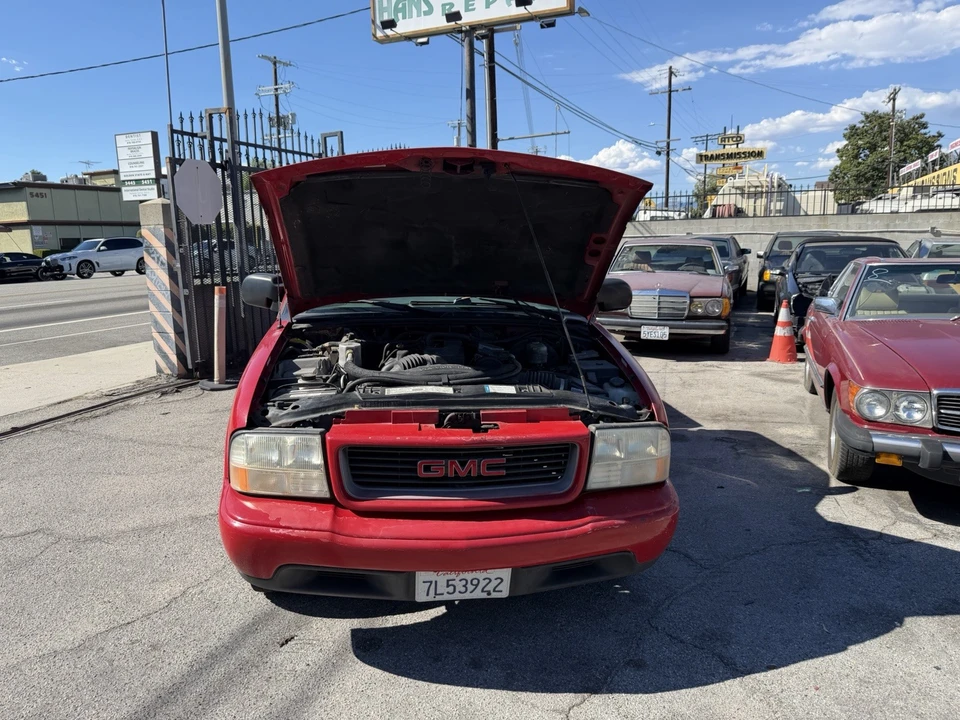 2000 GMC S-15/Sonoma - Image 3 of 13