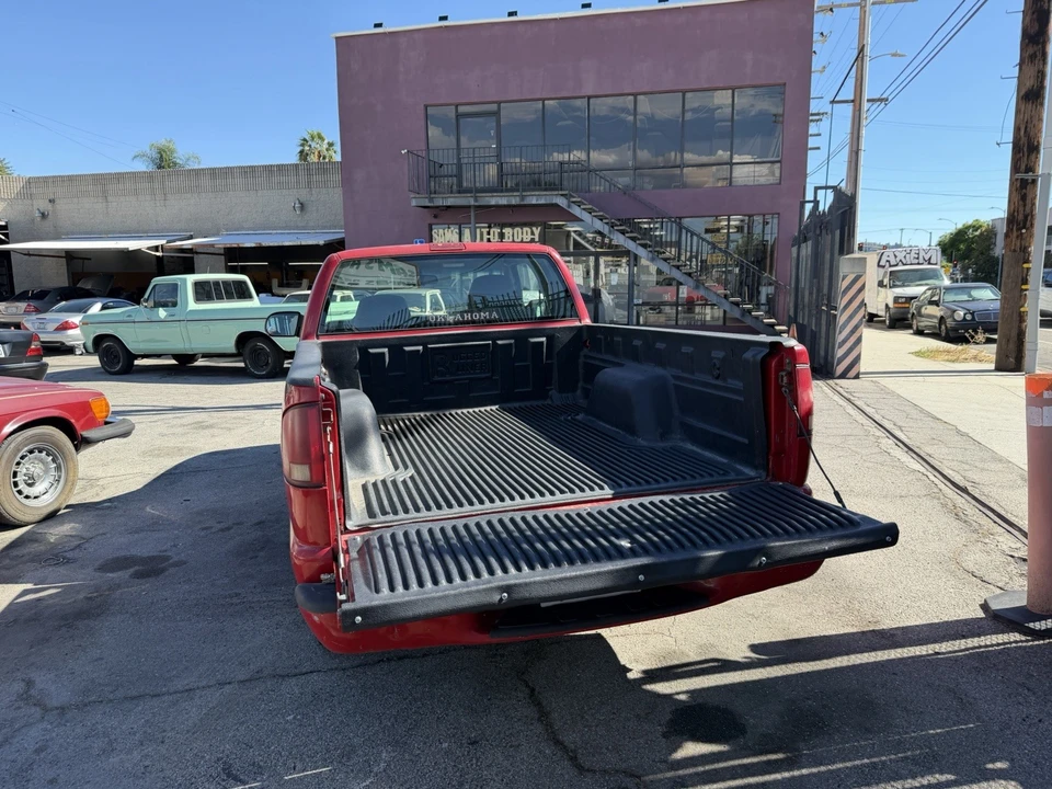 2000 GMC S-15/Sonoma - Image 7 of 13