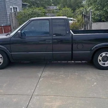 2000 GMC Sonoma SLS Pickup