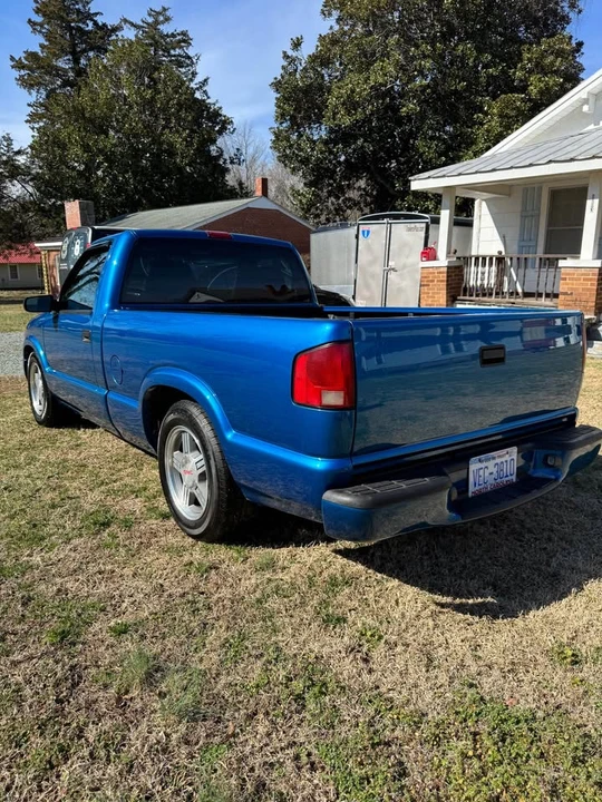 2000 GMC S-15/Sonoma - Image 9 of 12
