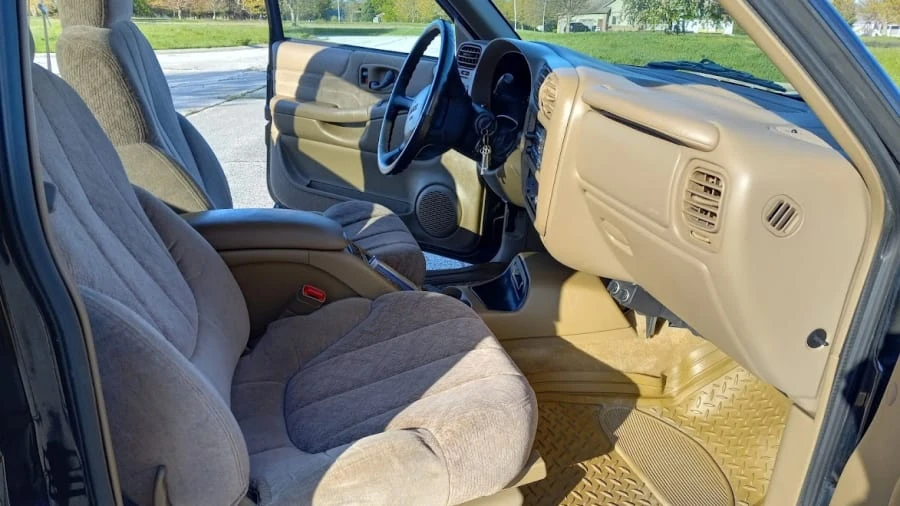 2000 GMC S-15/Sonoma - Image 15 of 16