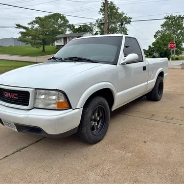 2000 GMC Sonoma Regular Cab