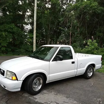 2000 GMC Sonoma SL Pickup