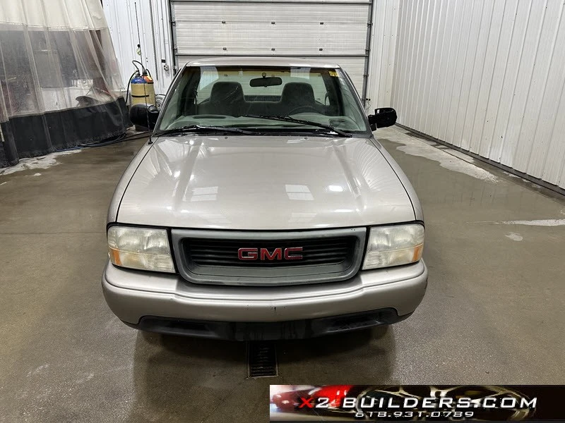 2000 GMC S-15/Sonoma - Image 2 of 12