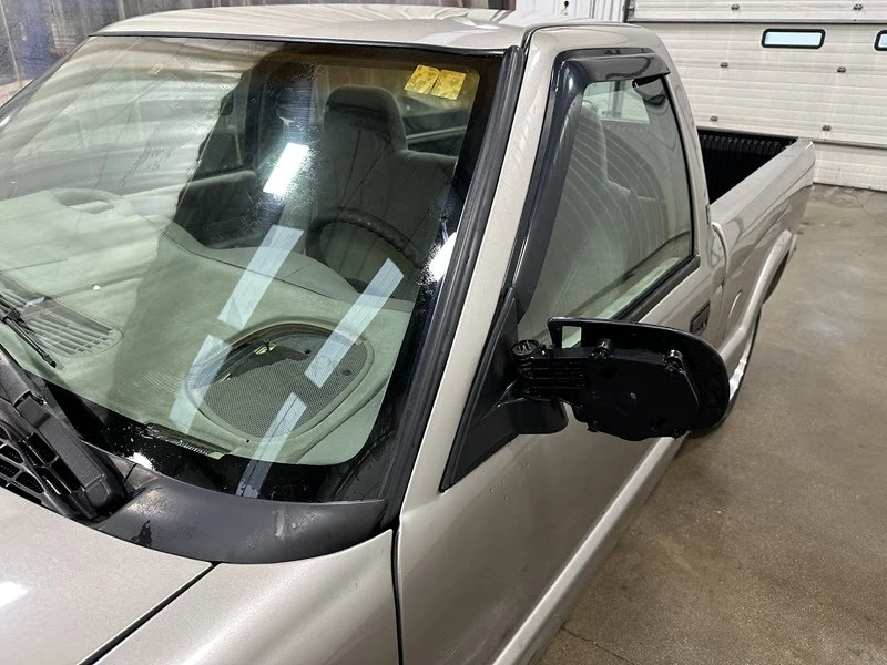 2000 GMC S-15/Sonoma - Image 11 of 12
