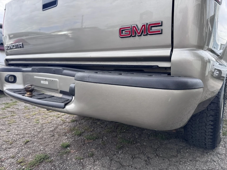 2000 GMC S-15/Sonoma - Image 25 of 31