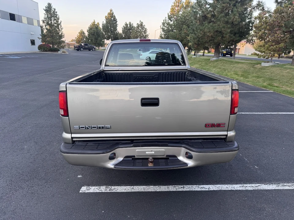 2000 GMC S-15/Sonoma - Image 6 of 31