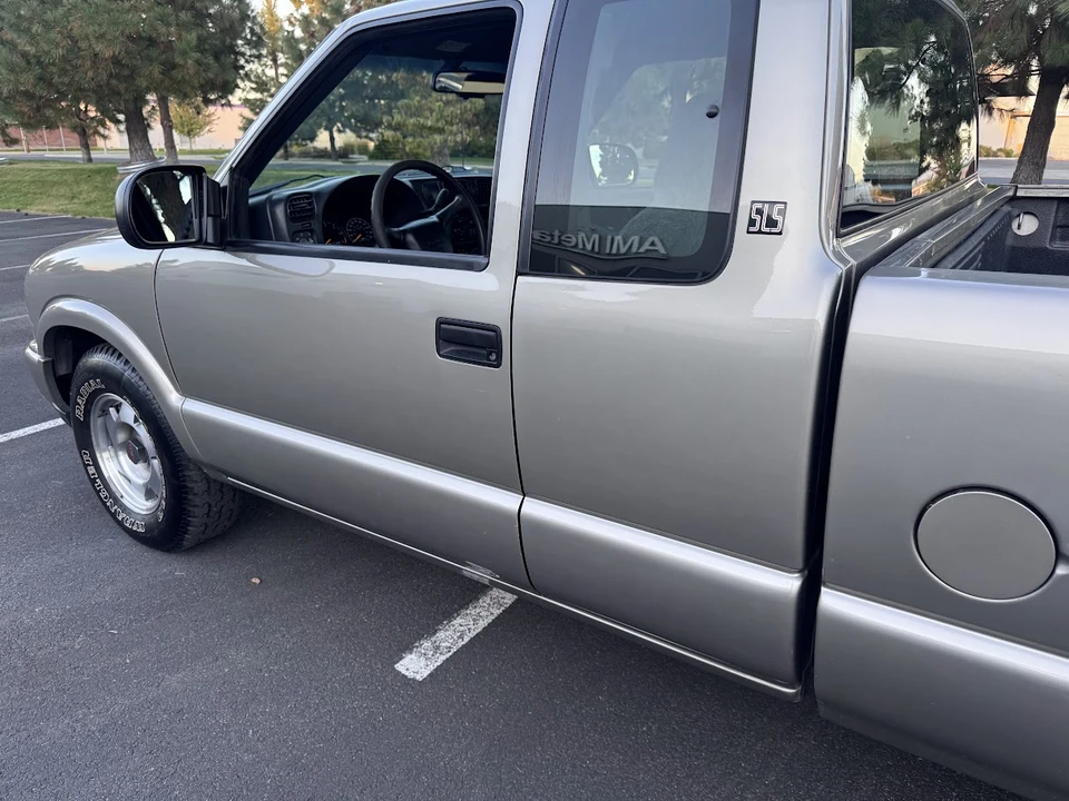2000 GMC S-15/Sonoma - Image 26 of 31