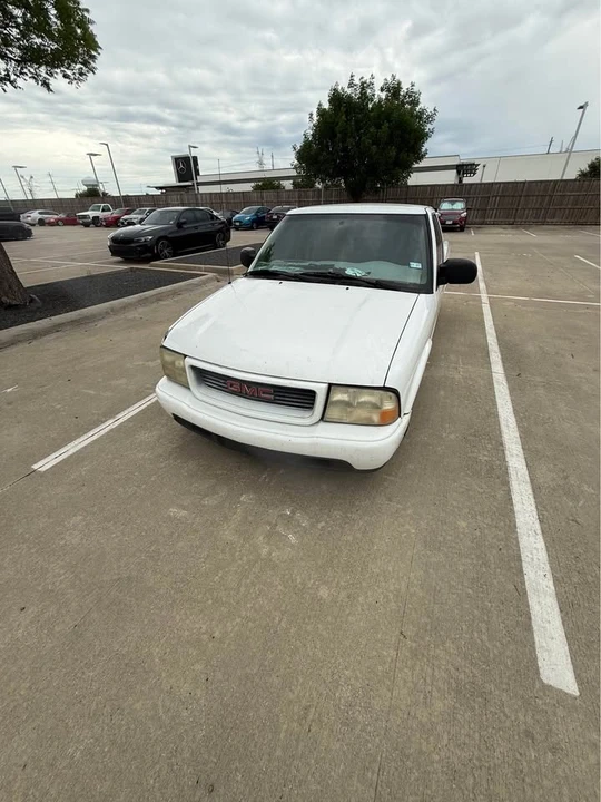 2000 GMC S-15/Sonoma - Image 9 of 11