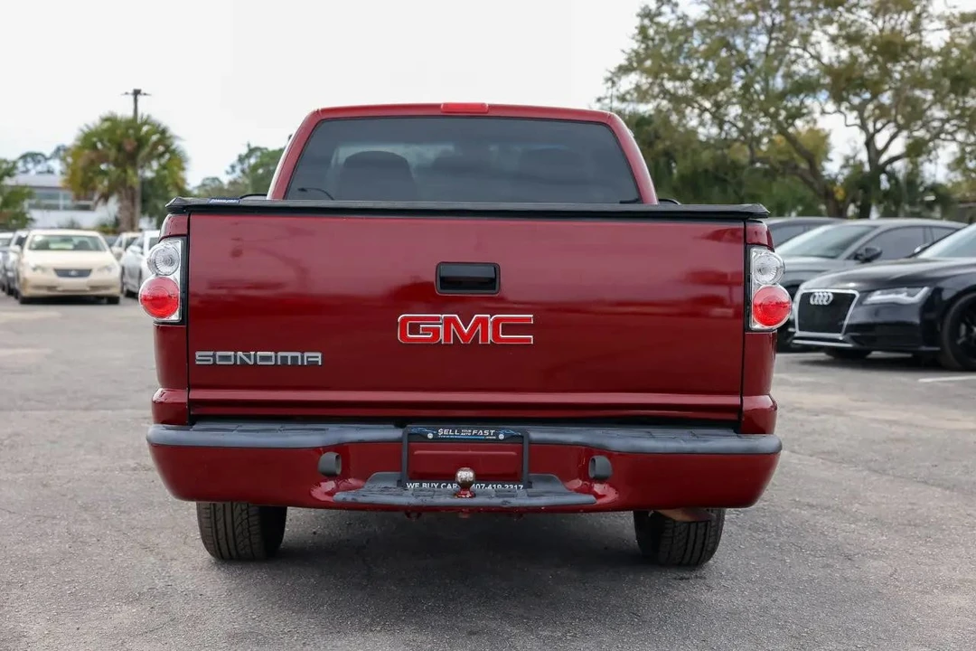 2000 GMC S-15/Sonoma - Image 7 of 12