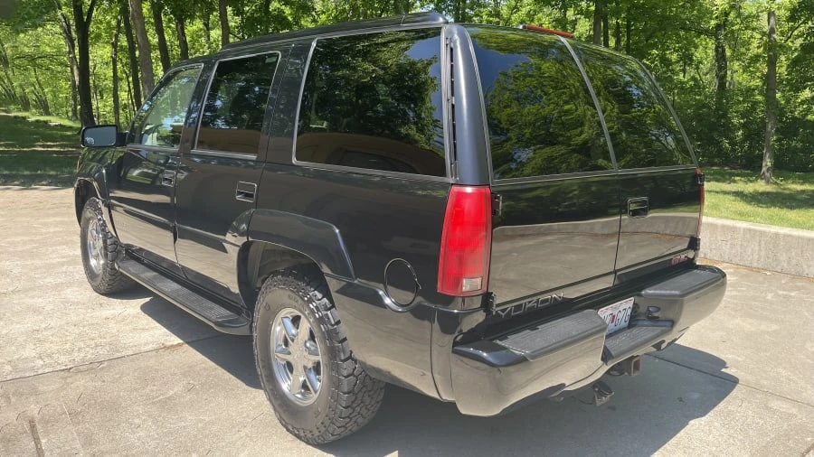 2000 GMC Yukon 1st Gen - Image 3 of 23
