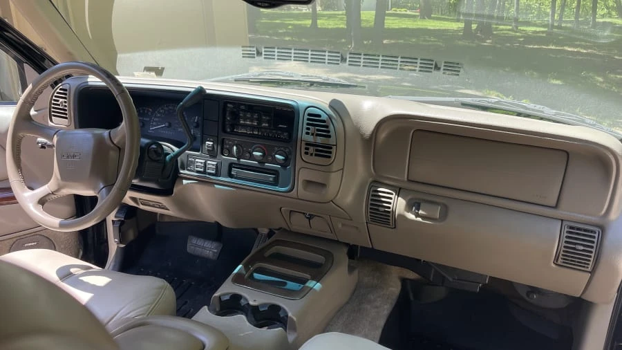 2000 GMC Yukon 1st Gen - Image 5 of 23