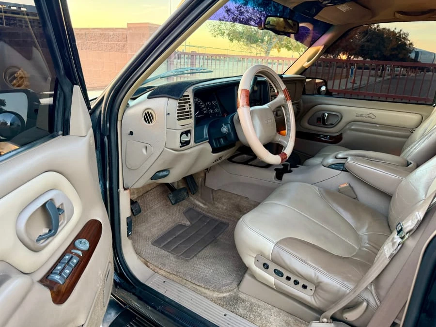 2000 GMC Yukon 1st Gen - Image 12 of 30
