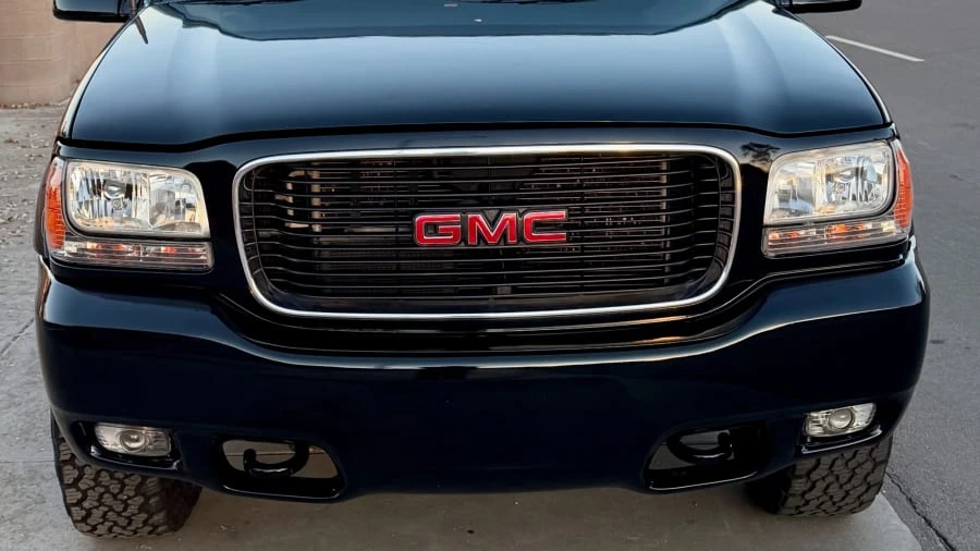 2000 GMC Yukon 1st Gen - Image 4 of 30