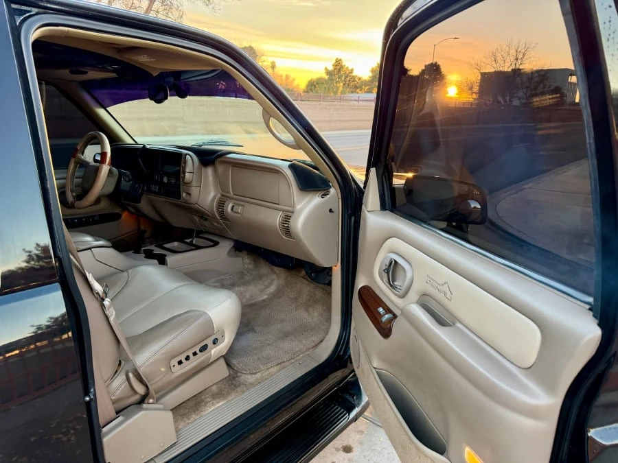 2000 GMC Yukon 1st Gen - Image 22 of 30