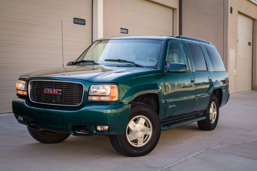 2000 GMC Yukon 1st Gen - Image 9 of 31