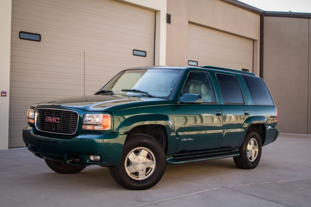 2000 GMC Yukon 1st Gen - Image 18 of 31