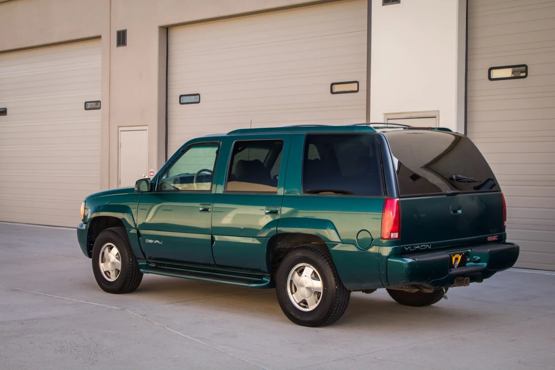 2000 GMC Yukon 1st Gen - Image 29 of 31