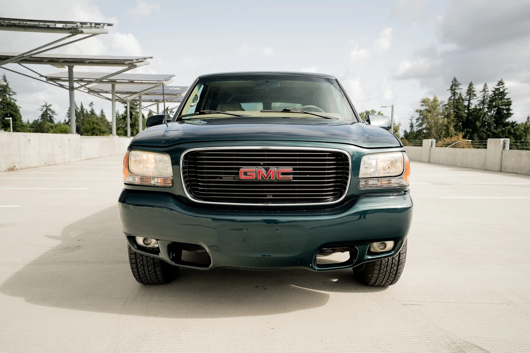 2000 GMC Yukon 1st Gen - Image 3 of 31