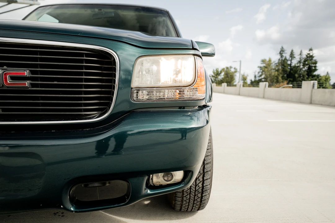 2000 GMC Yukon 1st Gen - Image 14 of 31