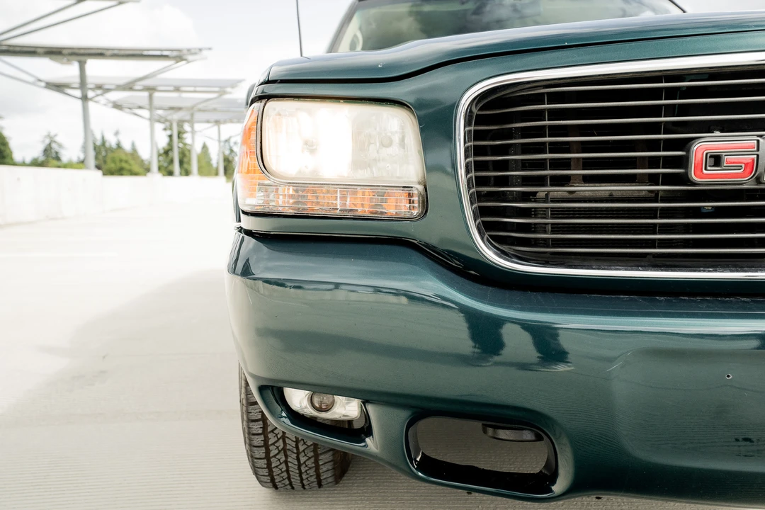 2000 GMC Yukon 1st Gen - Image 13 of 31