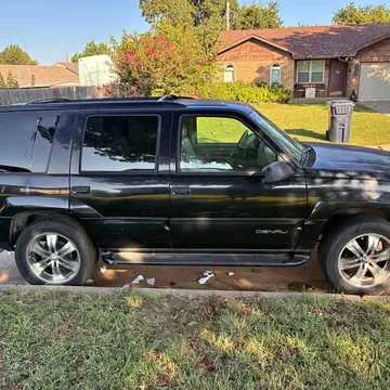 2000 GMC Yukon Denali 4WD