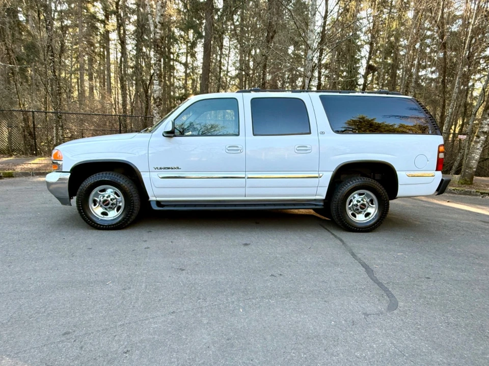 2000 GMC Yukon 2nd Gen - Image 2 of 21