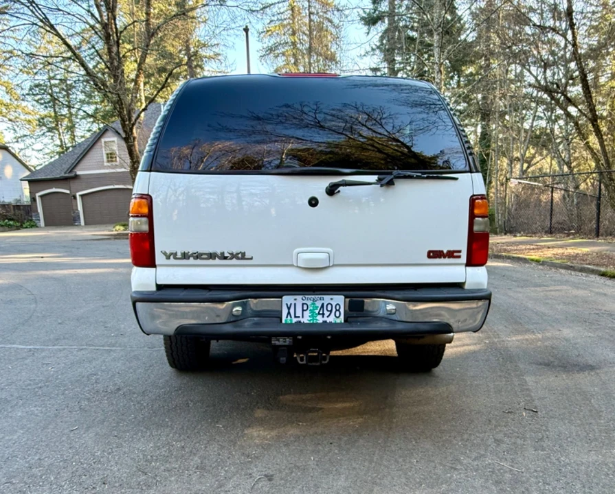 2000 GMC Yukon 2nd Gen - Image 4 of 21