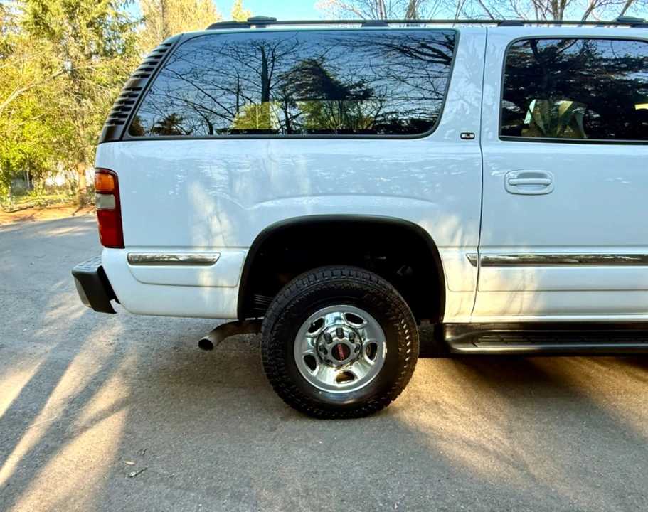 2000 GMC Yukon 2nd Gen - Image 17 of 21
