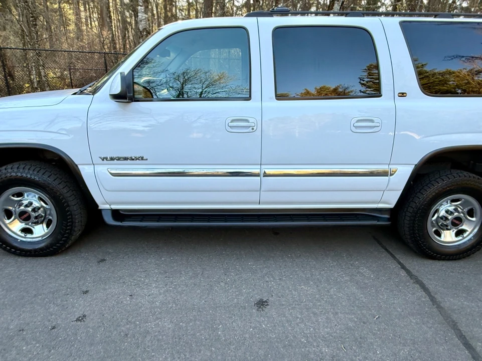 2000 GMC Yukon 2nd Gen - Image 10 of 21