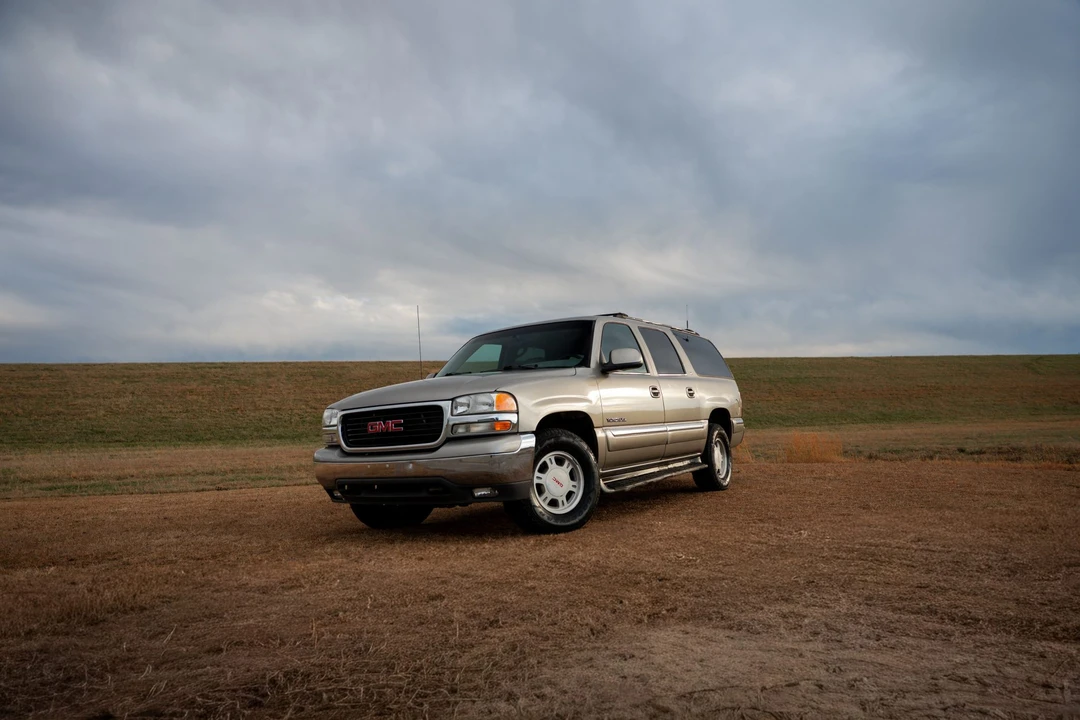 2000 GMC Yukon 2nd Gen - Image 10 of 31