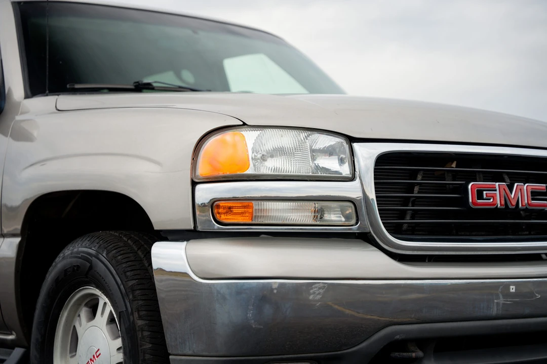 2000 GMC Yukon 2nd Gen - Image 15 of 31