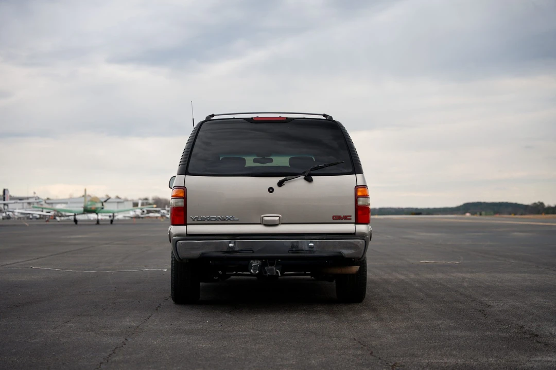 2000 GMC Yukon 2nd Gen - Image 5 of 31