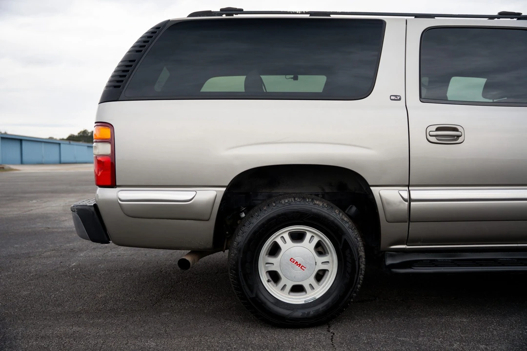 2000 GMC Yukon 2nd Gen - Image 26 of 31