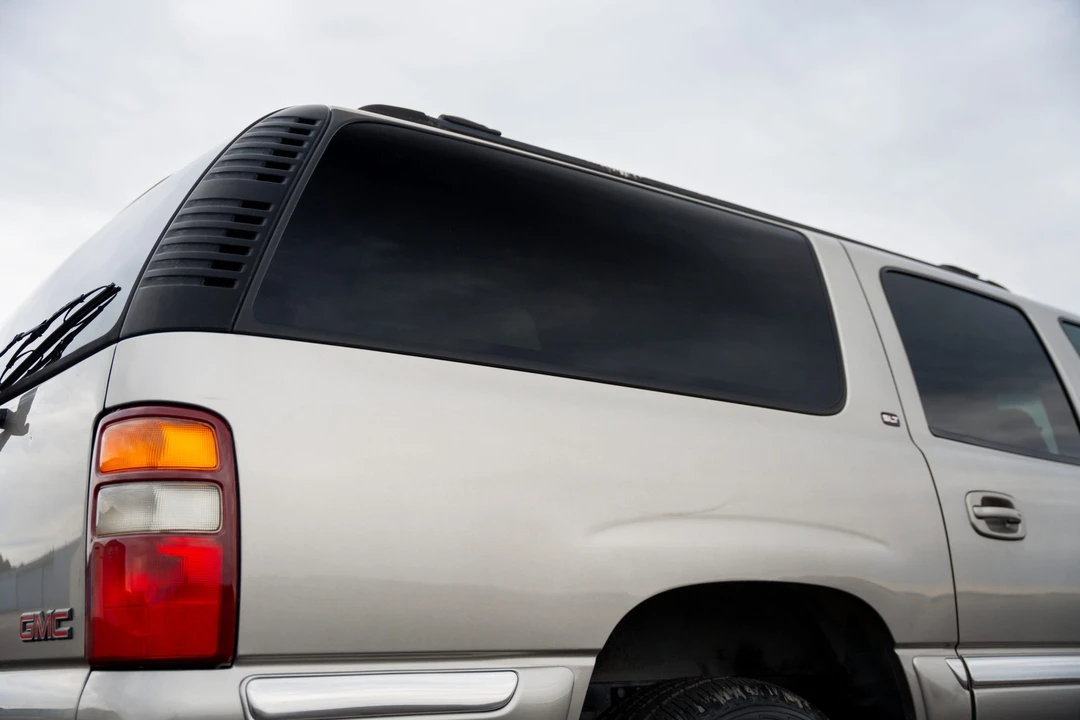 2000 GMC Yukon 2nd Gen - Image 25 of 31