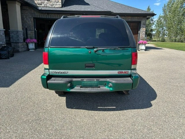 2000 GMC S-15 Jimmy 2nd Gen - Image 3 of 14
