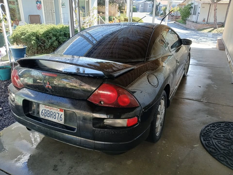2000 Mitsubishi Eclipse 3rd Gen - Image 2 of 3