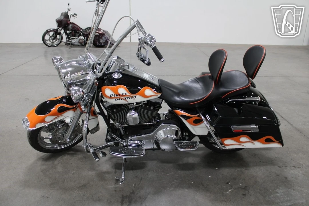 2000 Harley-Davidson Touring Twin Cam - Image 16 of 21