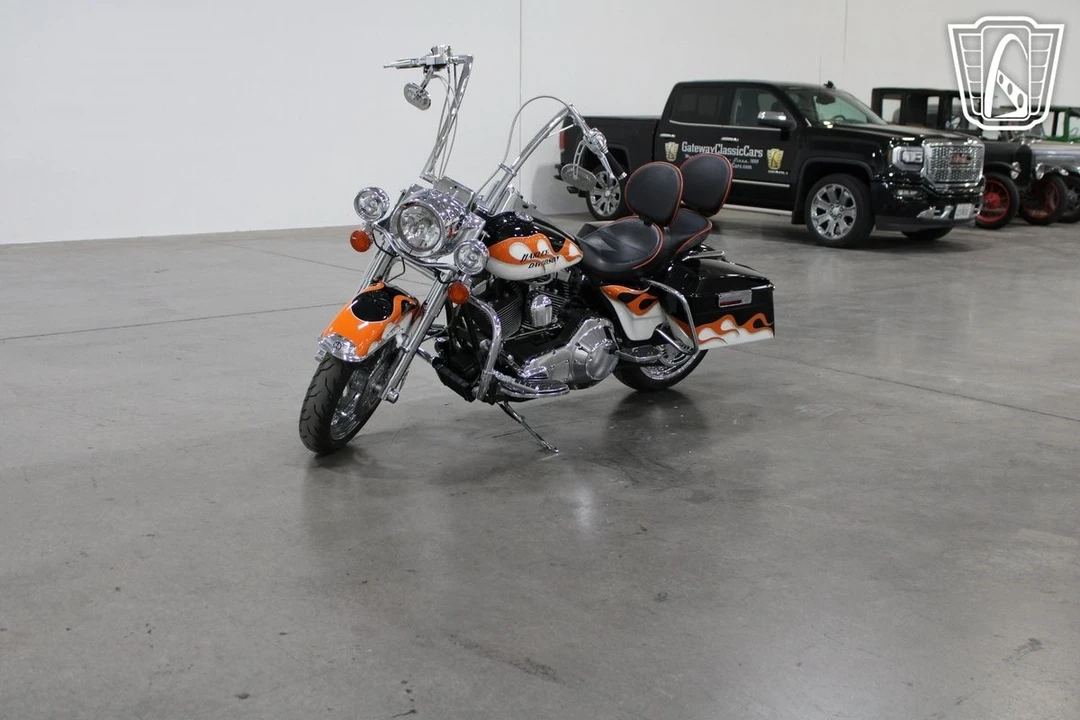 2000 Harley-Davidson Touring Twin Cam - Image 3 of 21