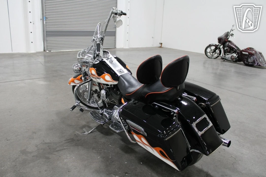2000 Harley-Davidson Touring Twin Cam - Image 17 of 21