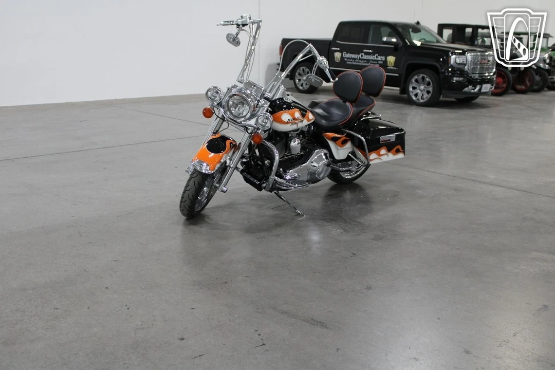 2000 Harley-Davidson Touring Twin Cam - Image 4 of 21