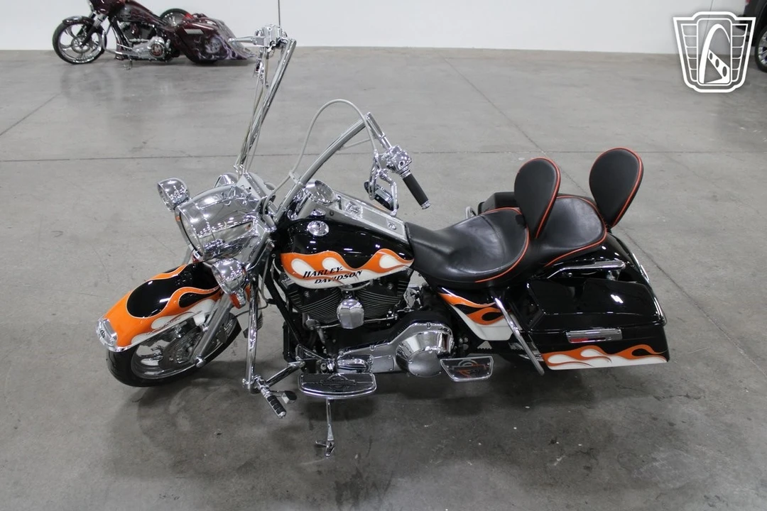 2000 Harley-Davidson Touring Twin Cam - Image 10 of 21