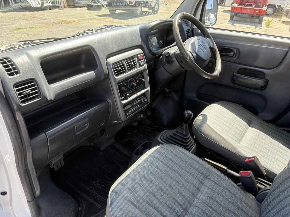 2000 Honda Acty 2nd Gen - Image 14 of 31