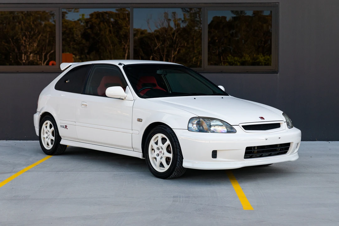 2000 Honda EK9 Civic Type R - Image 3 of 31