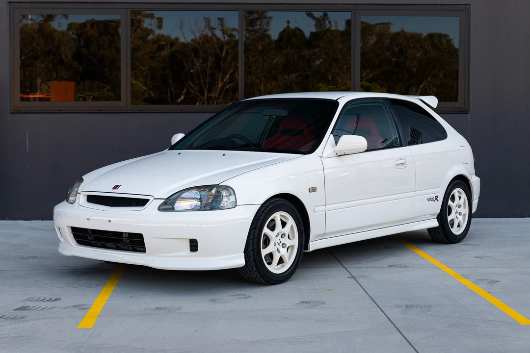 2000 Honda EK9 Civic Type R - Image 5 of 31