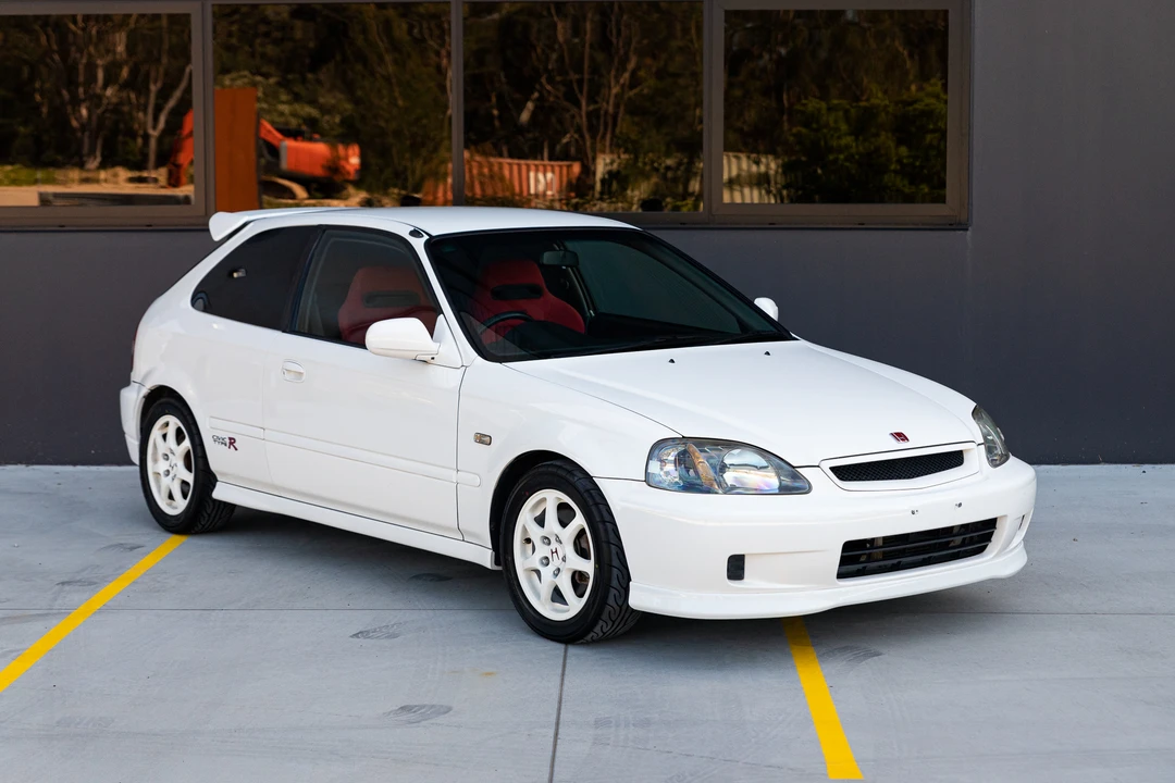2000 Honda EK9 Civic Type R - Image 11 of 31
