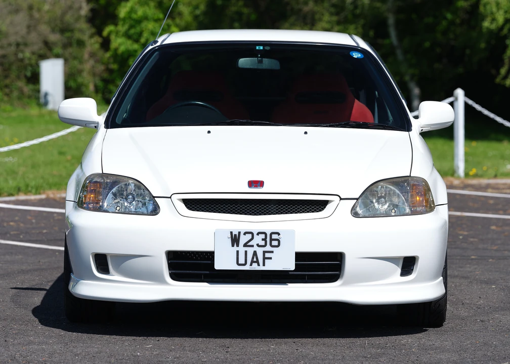 2000 Honda EK9 Civic Type R - Image 3 of 31