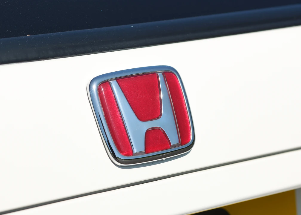 2000 Honda EK9 Civic Type R - Image 28 of 31