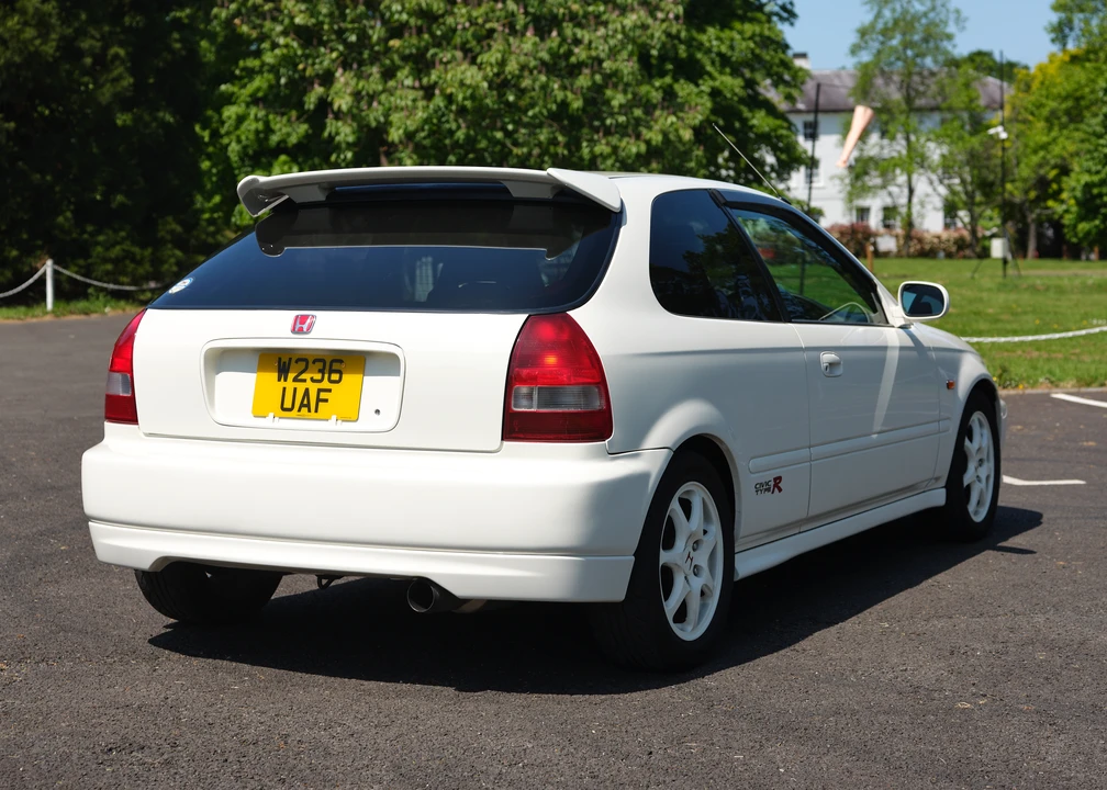 2000 Honda EK9 Civic Type R - Image 8 of 31